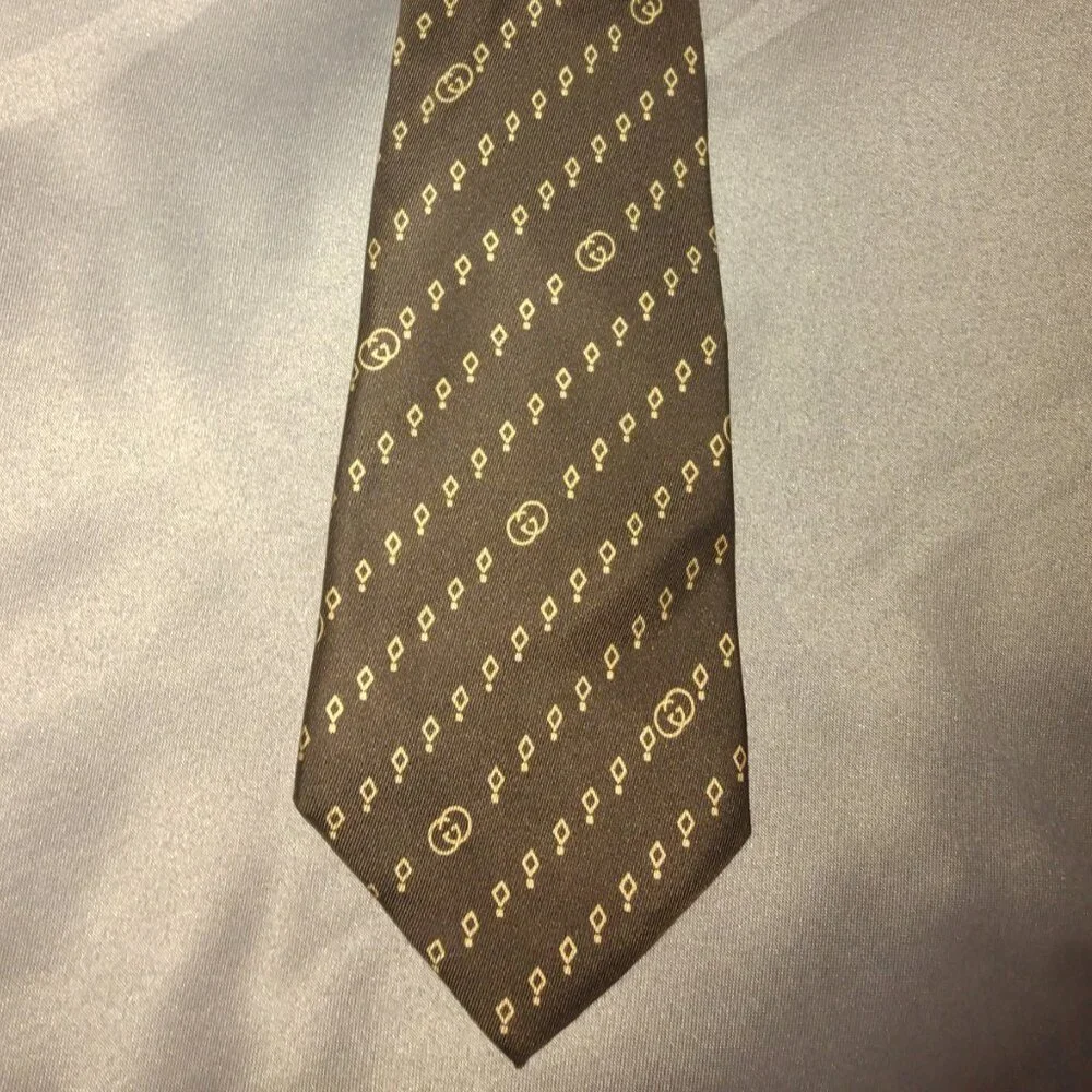 ❤️RARE VINTAGE GUCCI ITALY GG LOGO TIE BROWN 3 1/2
